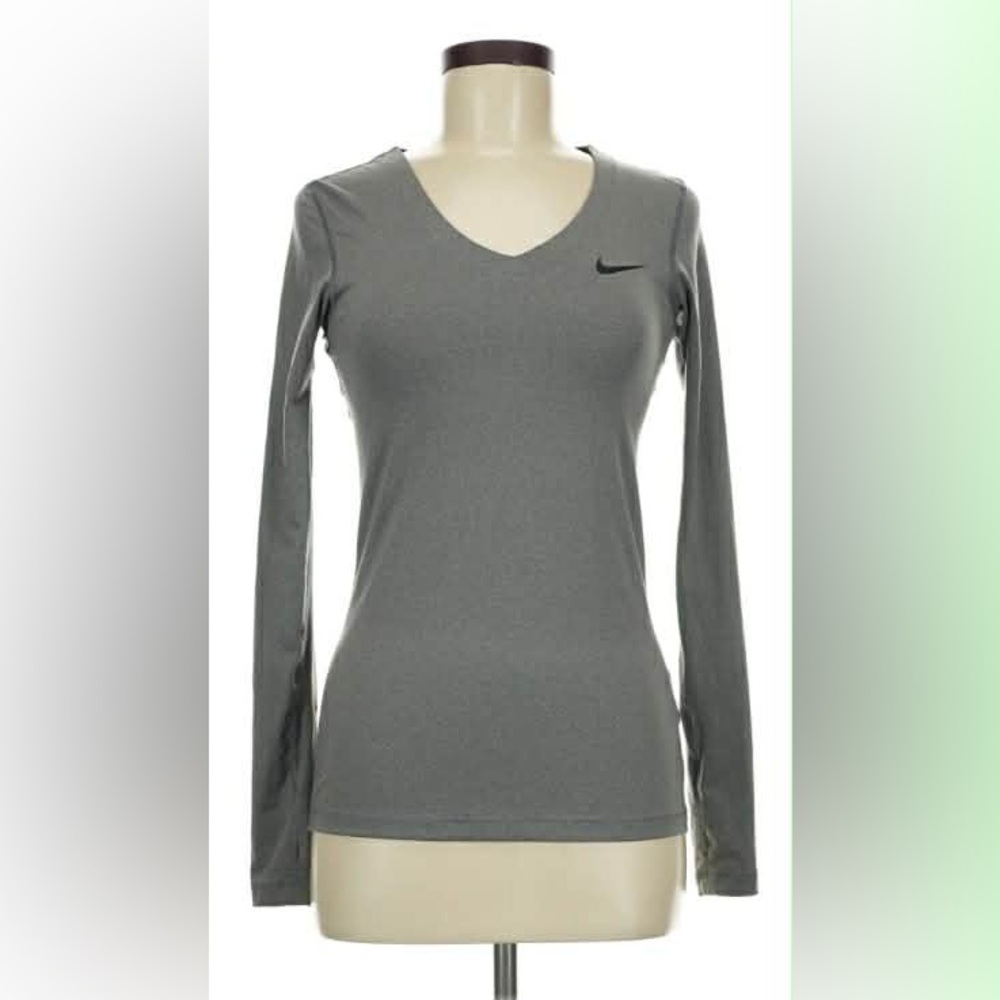 Nike Pro Womens charcoal shirt